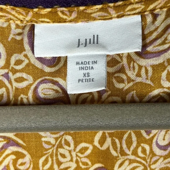 J. Jill Canyon Border Woodcut Yellow And Purple Paisley Tunic Top Print Size XS - Picture 4 of 8